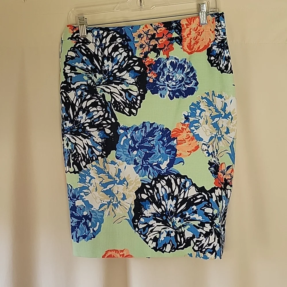J. Crew Floral Pencil Skirt in Mint, Blue, Navy & Coral - Picture 1 of 6
